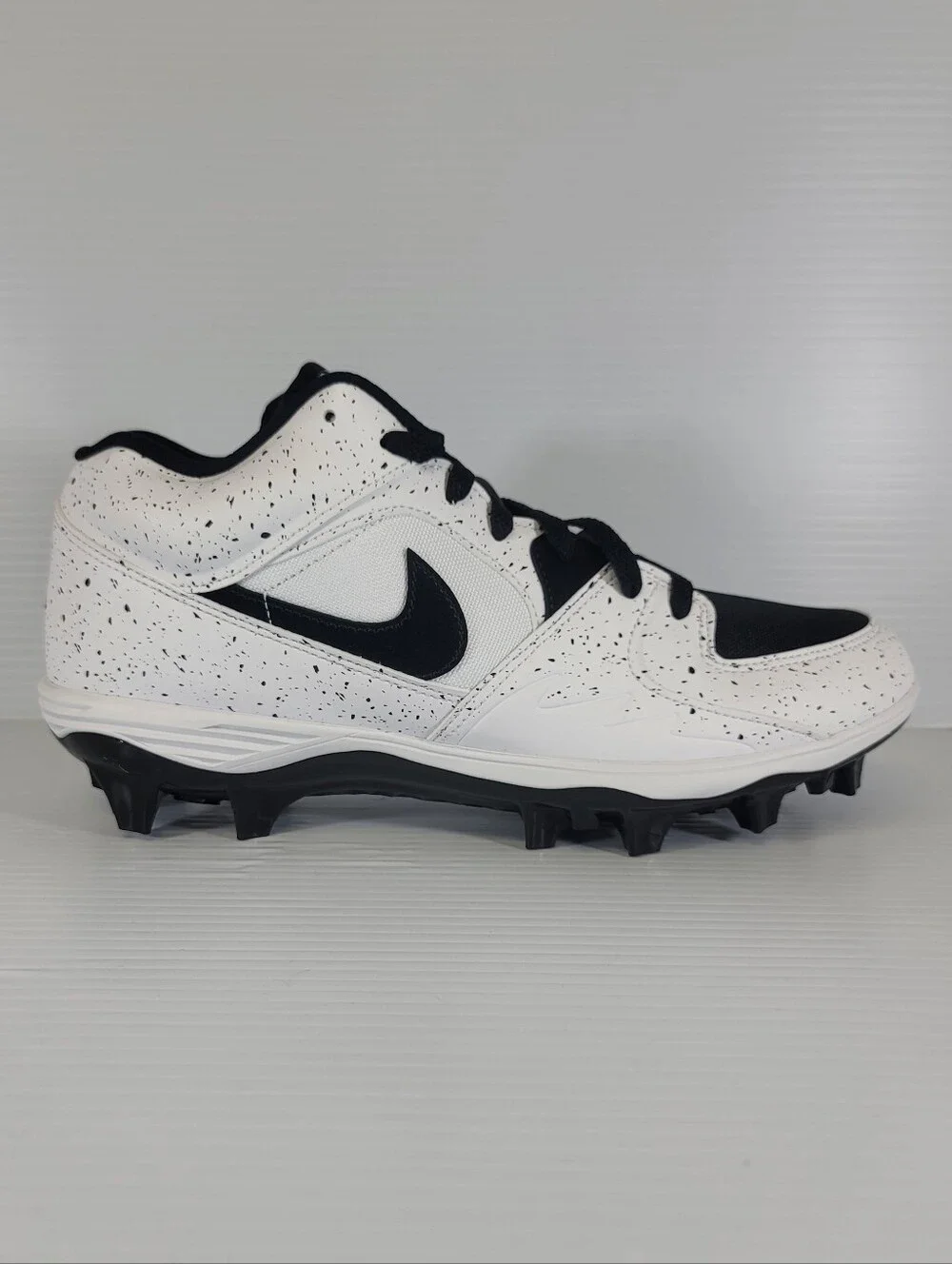 Jordan Stadium 90 Low TD White Cement Football Cleats HQ0210-100 Mens Size